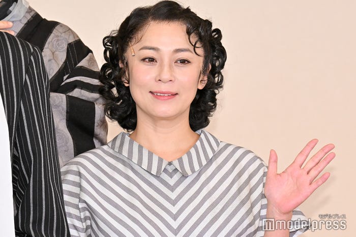 佐藤仁美(C)モデルプレス