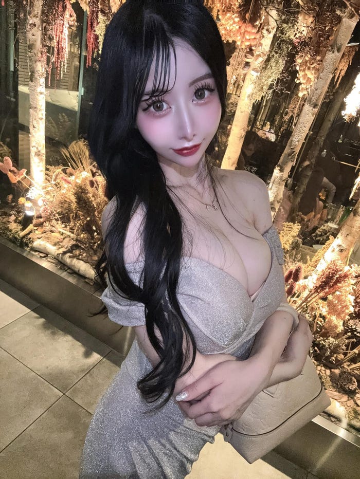 サキInstagramより