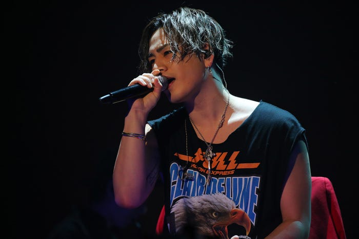 登坂広臣/「HIROOMI TOSAKA LIVE TOUR 2018 “FULL MOON”」より (提供写真)