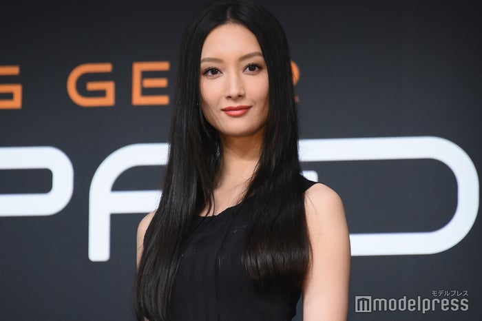 菜々緒 努力の賜物 ボディに自信 より理想に近づけるように モデルプレス 菜々緒 努力の賜物 ボディに自信 より理想に近づけるように モデルプレス