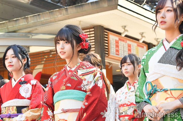 乃木坂46 齋藤飛鳥ら7人が成人式 艷やか晴れ着姿で登場 モデルプレス 乃木坂46 齋藤飛鳥ら7人が成人式 艷やか晴れ着姿で登場 モデルプレス