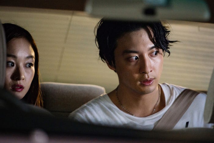 小野ゆり子、渡部秀/「GIVER 復讐の贈与者」第3話より(C)テレビ東京