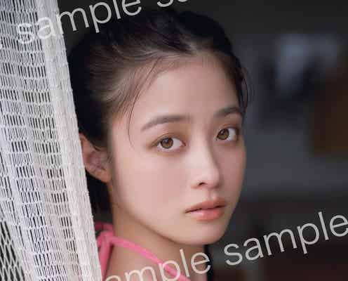 橋本環奈、ミニドレス・胸元ざっくりワンピ披露 3rd写真集ポストカード全6種類の絵柄公開<カレイドスコープ>