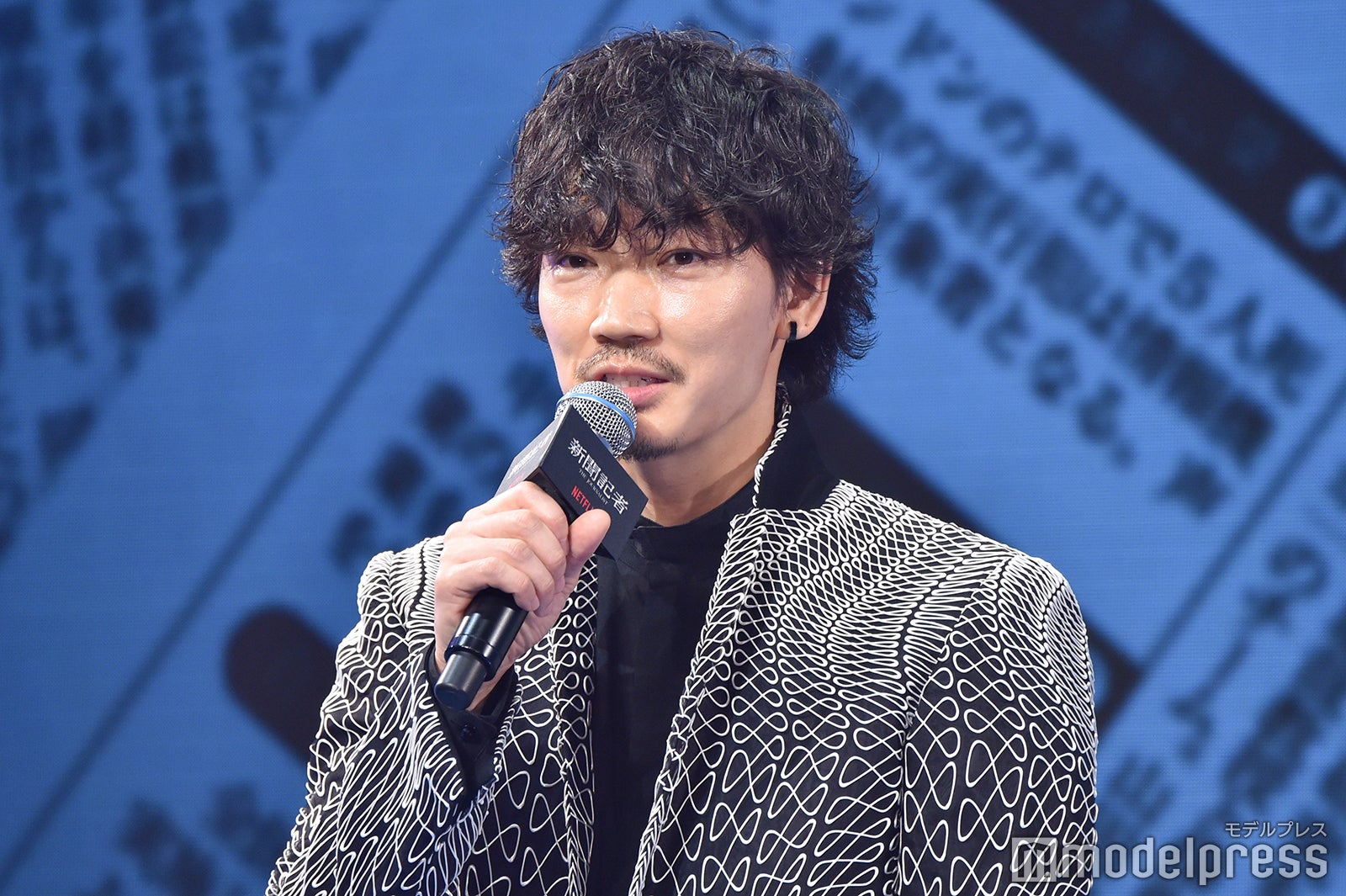 綾野剛 （C）モデルプレス