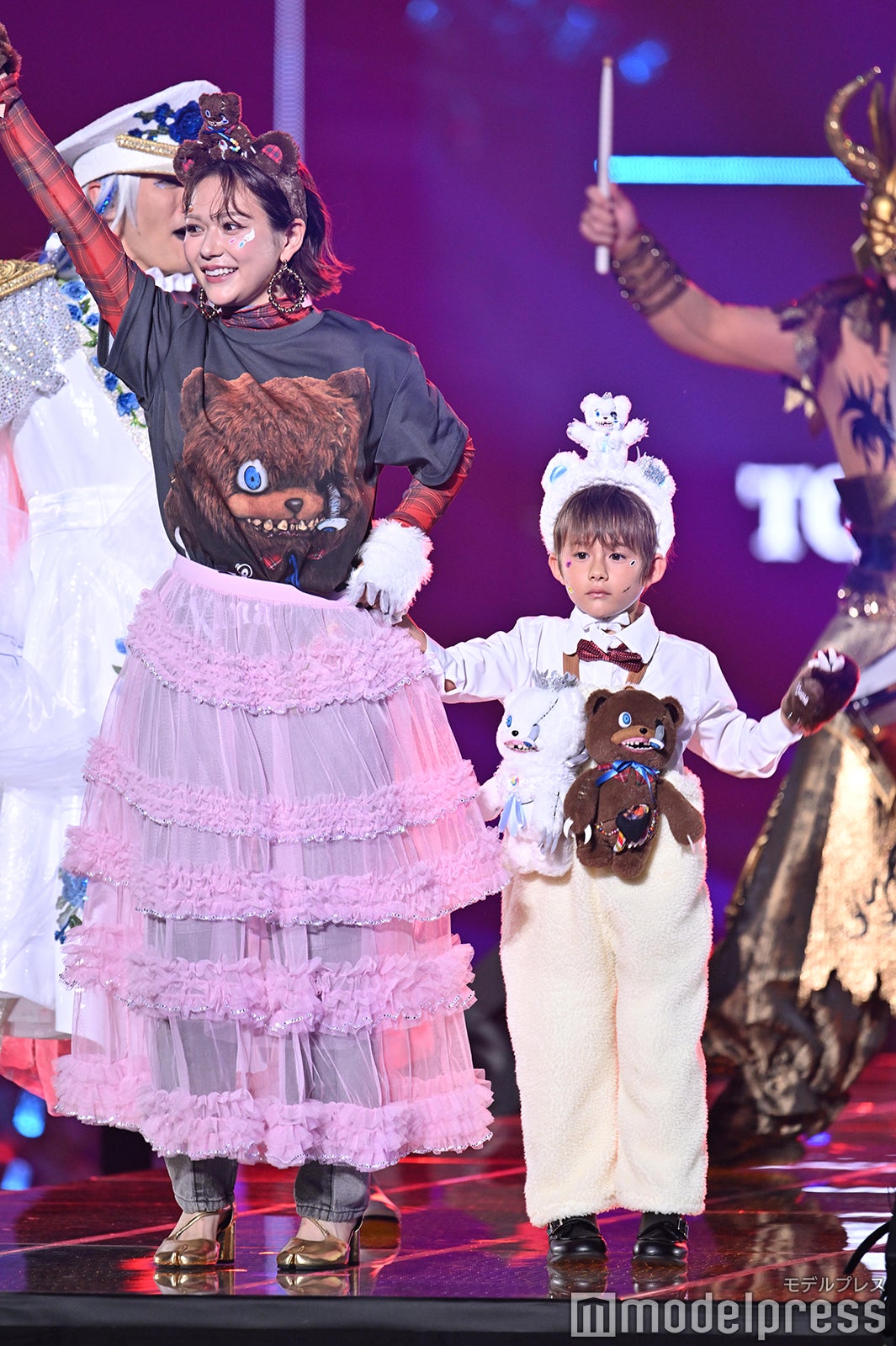 村重杏奈、村重匠真（C）モデルプレス