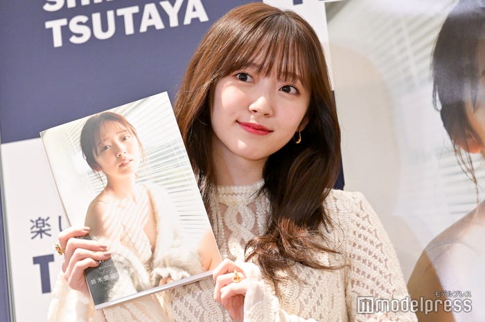 鈴木愛理(C)モデルプレス