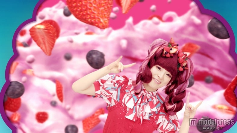 きゃりーぱみゅぱみゅ／「Krrusherrs（クラッシャーズ）おねだりキャンペーン」新CM「きゃりー、妄想中」篇より