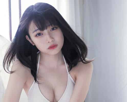 “可愛すぎる2.2次元コスプレイヤー”あかせあかり、美バストで悩殺