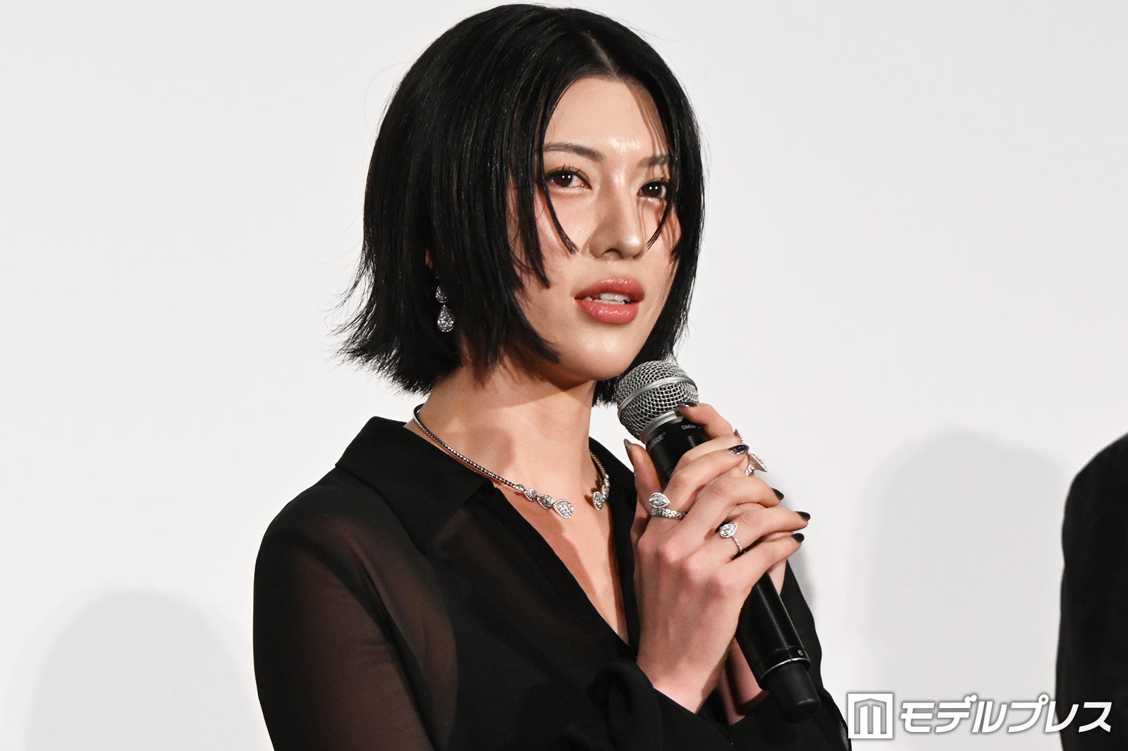 三吉彩花（C）モデルプレス