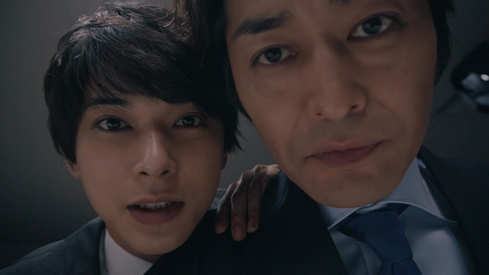 吉沢亮、安田顕／Webドラマより（提供写真） 