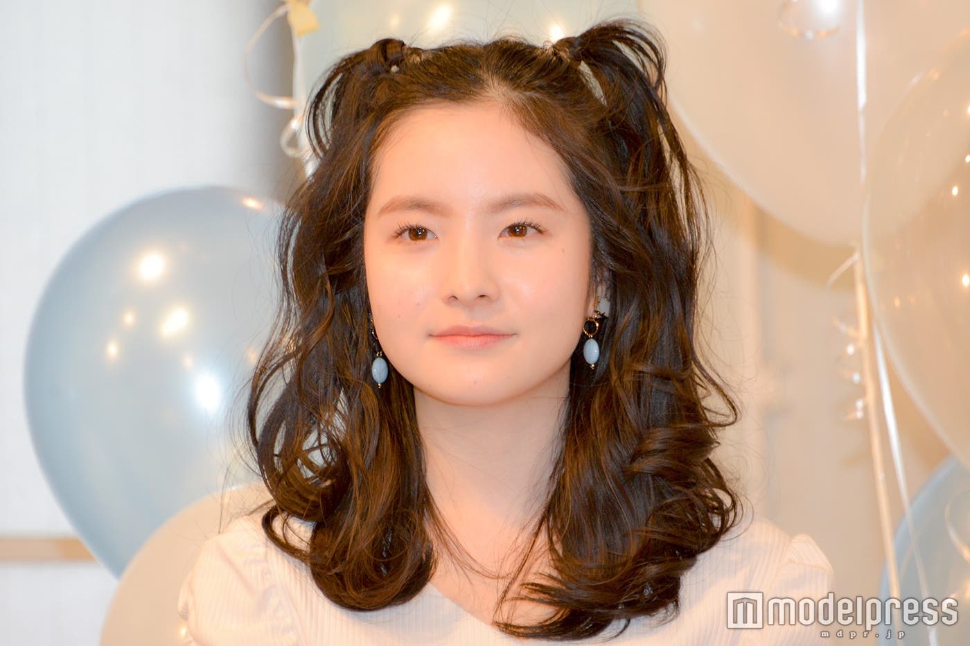 透明感あふれる色白フェイスを誇る橘田岬(C)モデルプレス