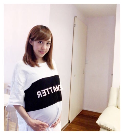 画像1 4 アレク 妊娠9か月の妻 川崎希のお腹にラクガキ まさかの指摘受ける モデルプレス