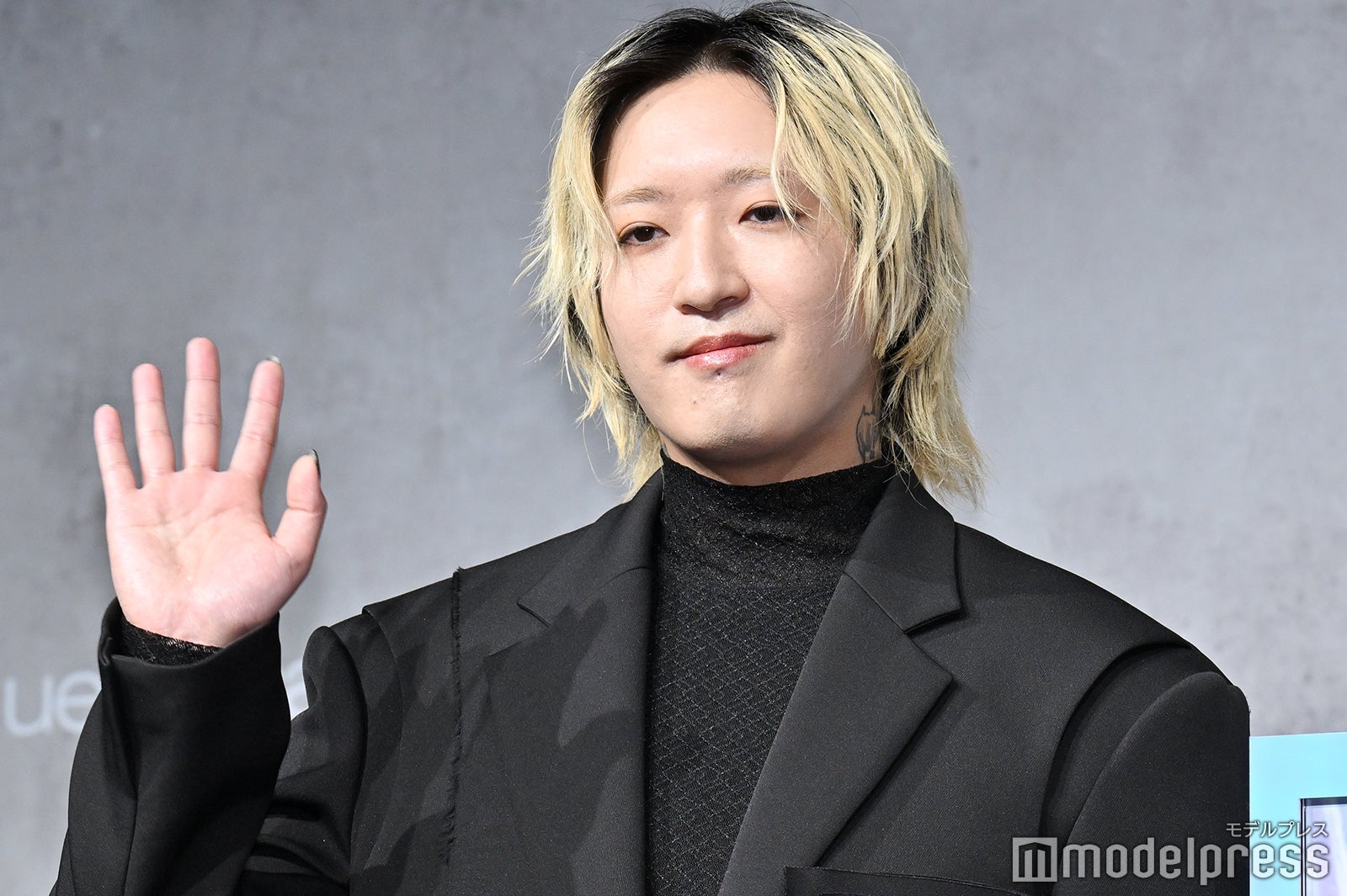 Ayase（C）モデルプレス