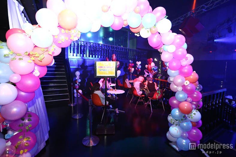 ガールズブース