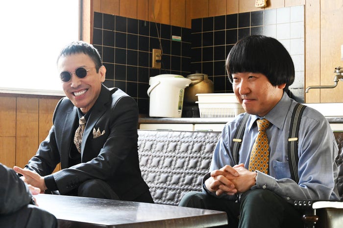 筧利夫、本田力「今日からヒットマン」第4話より(C)テレビ朝日