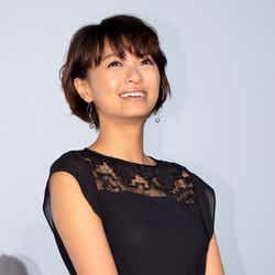 榮倉奈々