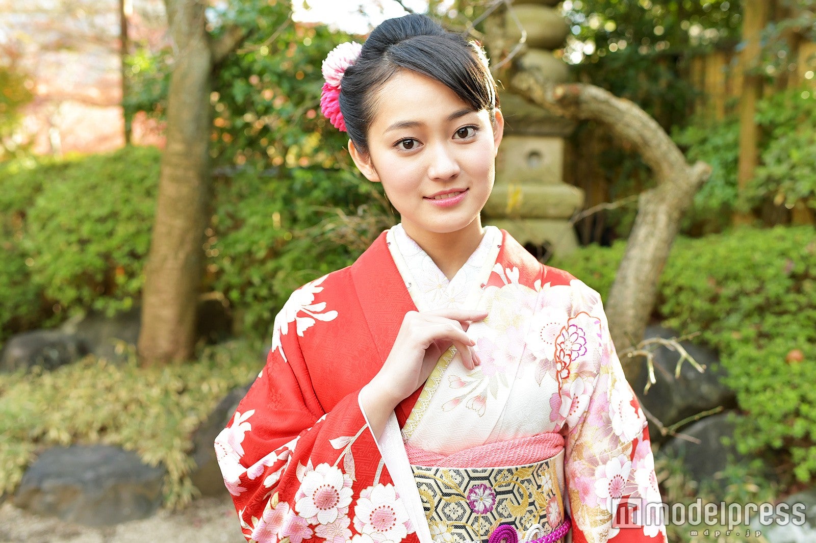 吉本実憂（C）モデルプレス