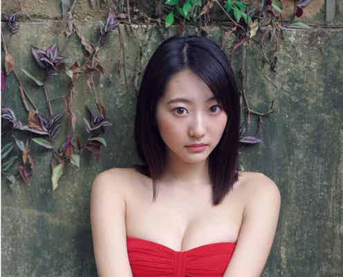 武田玲奈の美谷間にドキッ キュートな瞳で虜に