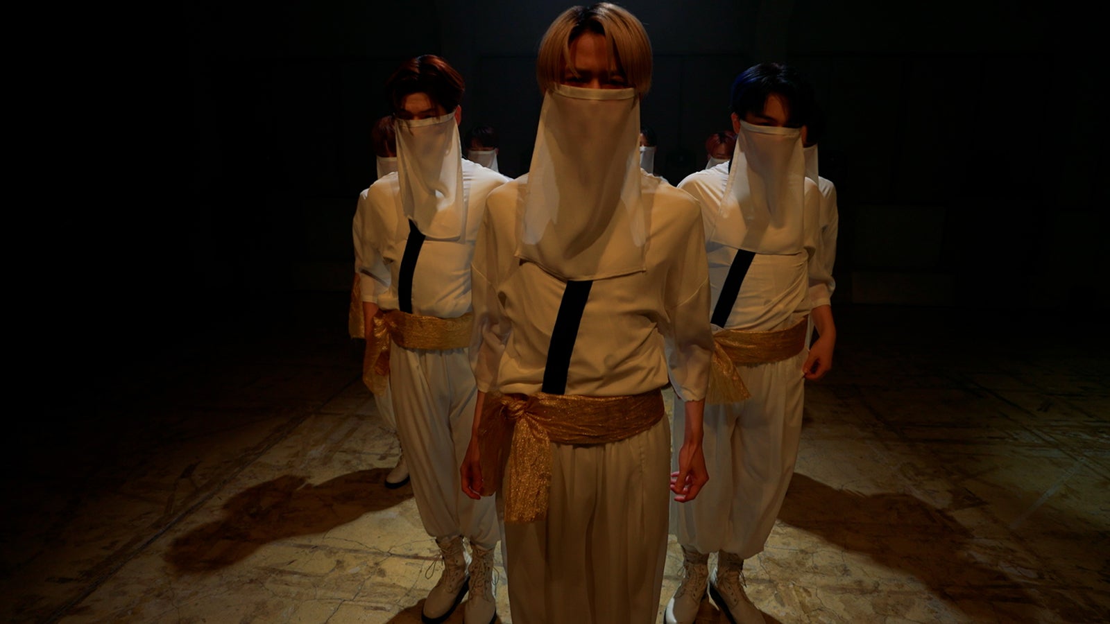 JO1によるAdo「踊」カバーパフォーマンス動画（提供写真）