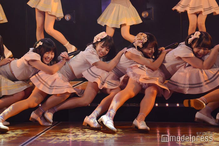 岡部麟、高橋彩音、坂口渚沙、倉野尾成美/AKB48チーム8「その雫は、未来へと繋がる虹になる。」公演 (C)モデルプレス