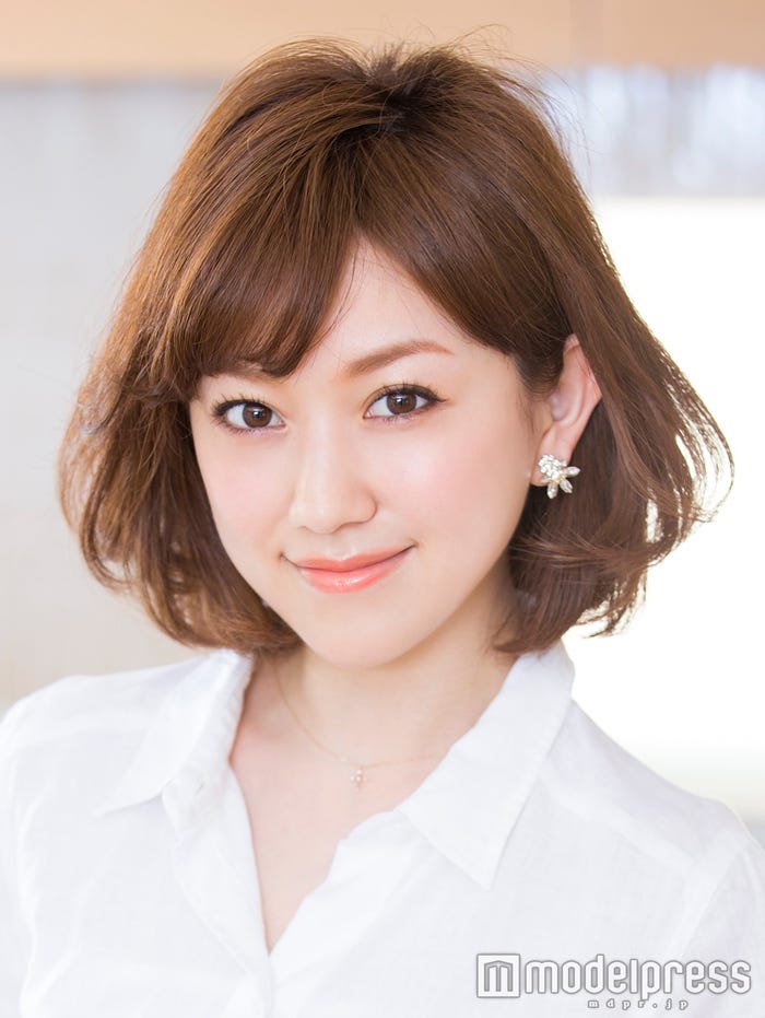 近藤しづか(画像提供:所属事務所)