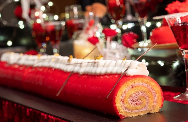 ロマンティック・ルージュ／画像提供：ヒルトン福岡シーホーク