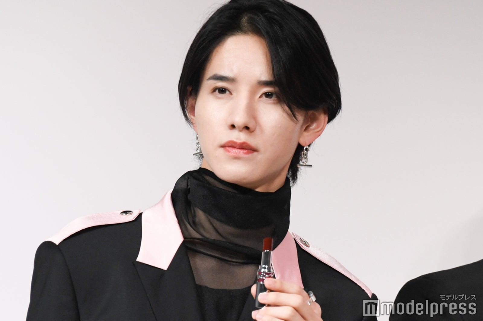 JO1佐藤景瑚、“佐藤界”での野望語る「トップ狙っていきたい」