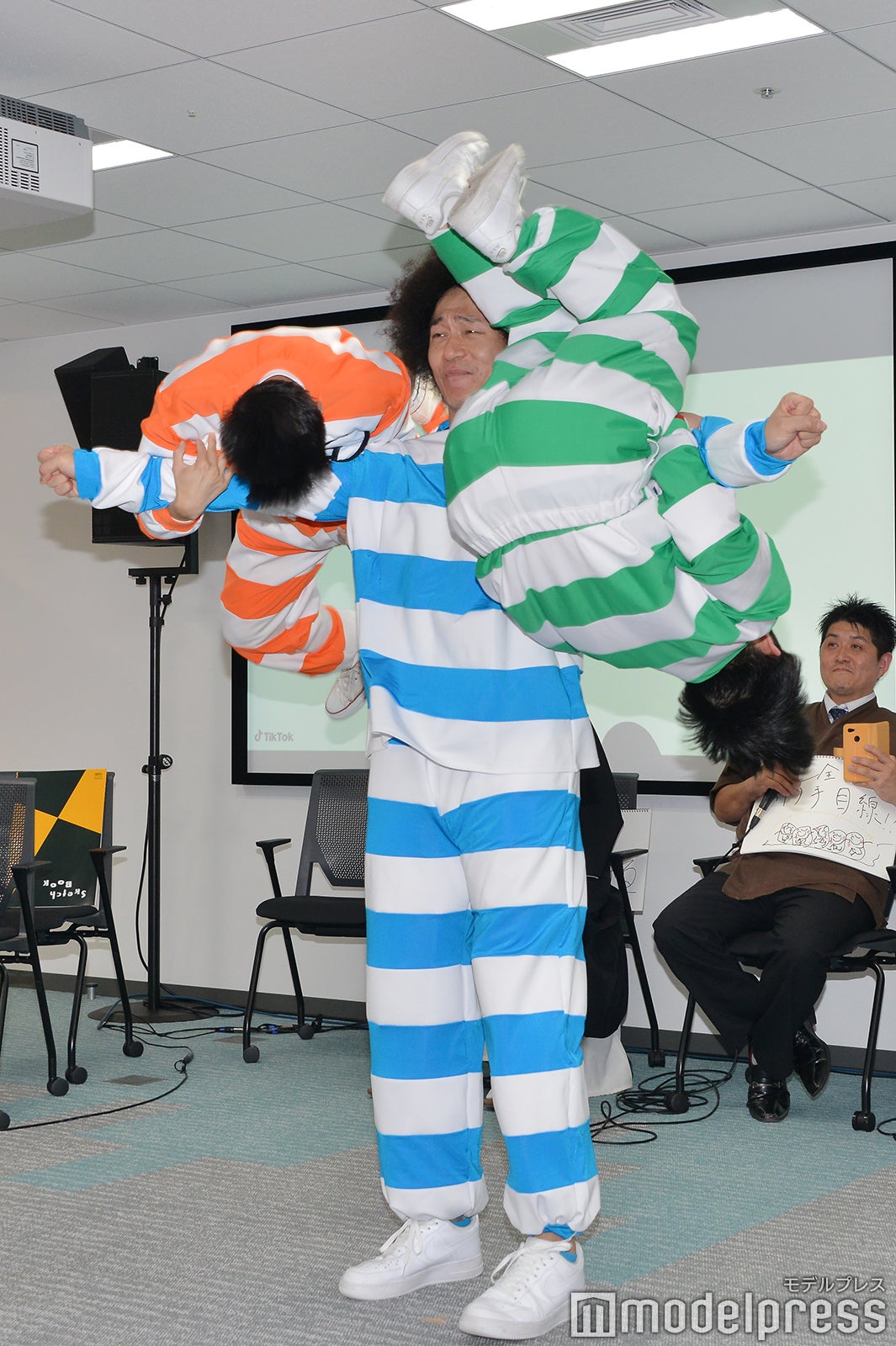 ビックスモールン （C）モデルプレス