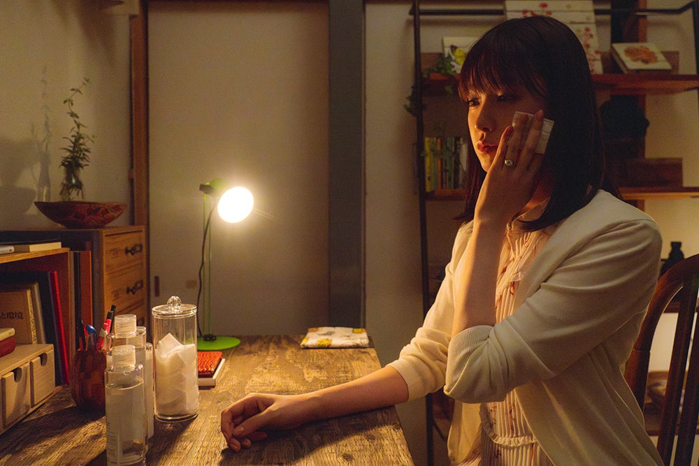 高橋ひかる「顔に泥を塗る」第3話より（C）テレビ朝日