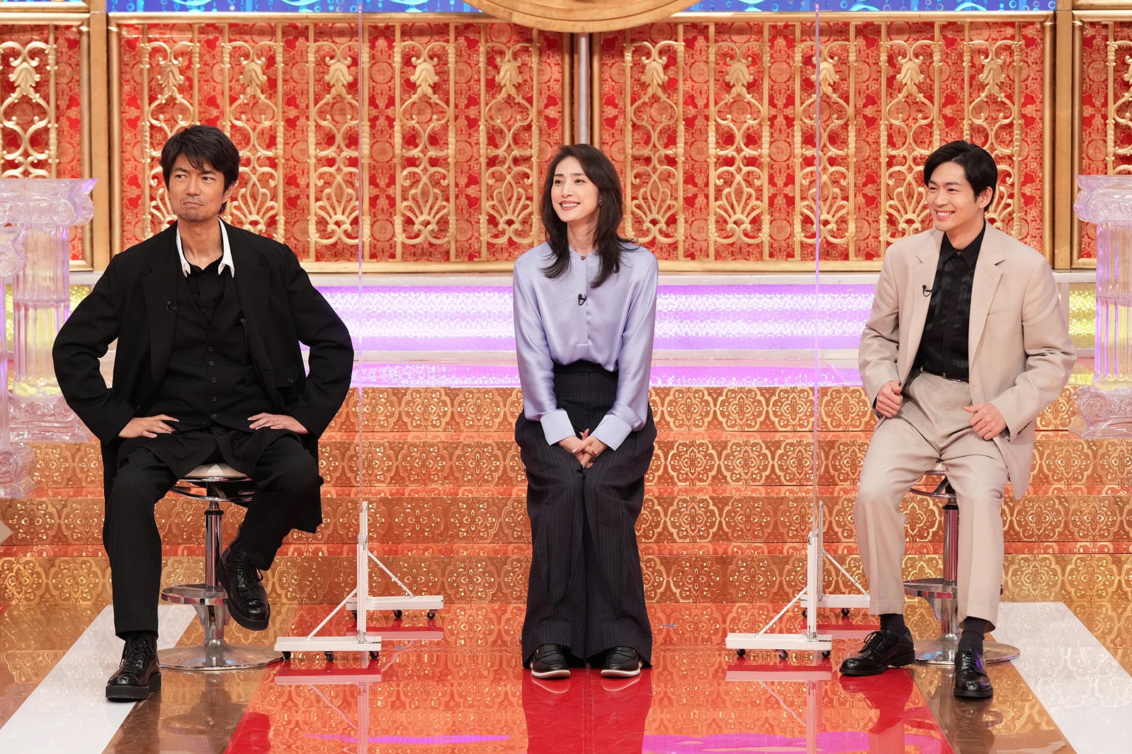 （左から）仲村トオル、天海祐希、松下洸平（C）フジテレビ