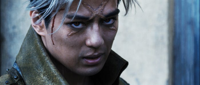新田真剣佑(C)2022 荒川弘/SQUARE ENIX(C)2022 映画「鋼の錬金術師2&3」製作委員会