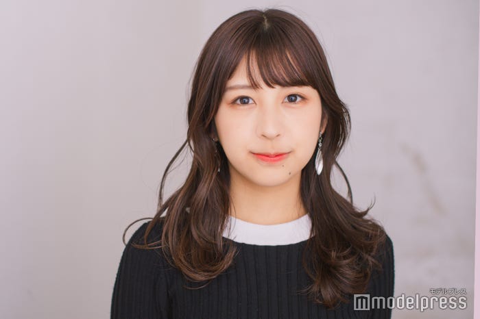岡田美里さん(C)モデルプレス