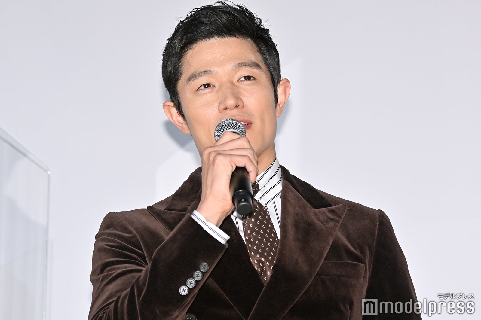 鈴木亮平（C）モデルプレス