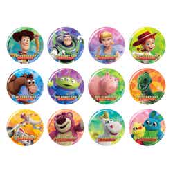 ブラインドホログラム缶バッジ(全12柄)440円※BOX販売なし(C)Disney/Pixar. (C)TOKYO-SKYTREE