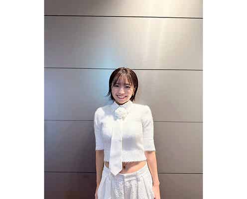 大原優乃、お腹がチラ見えする可愛すぎる全身ホワイトコーデ公開!