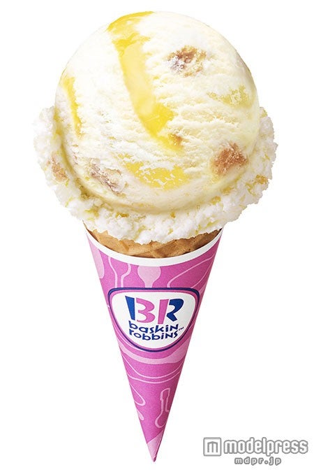 パイナップルチーズケーキ　シングル・レギュラーサイズ￥330～（税込み）