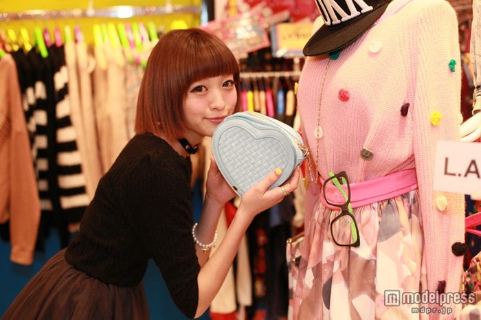 すぅ 画像提供:マガジンハウス/撮影協力:SPINNS