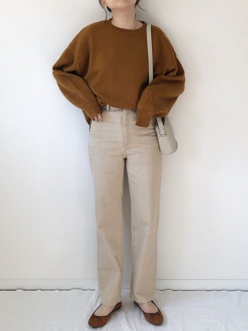 Gu 神デニム はベージュが人気 履くだけでおしゃれ スタイルアップ モデルプレス
