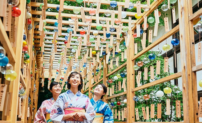 川越氷川神社 縁むすび風鈴 50万人殺到の人気催事 風鈴2 000個が奏でる夏の音色 女子旅プレス 川越氷川神社 縁むすび風鈴 50万人殺到の人気催事 風鈴2 000個が奏でる夏の音色 女子旅プレス