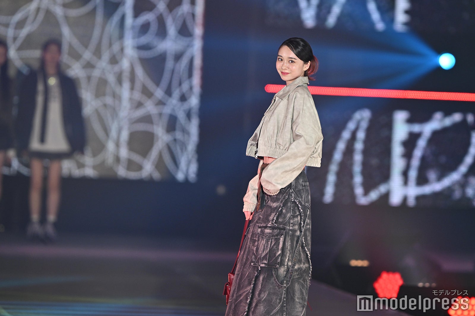 田鍋梨々花「Seventeen」ステージ（C）モデルプレス