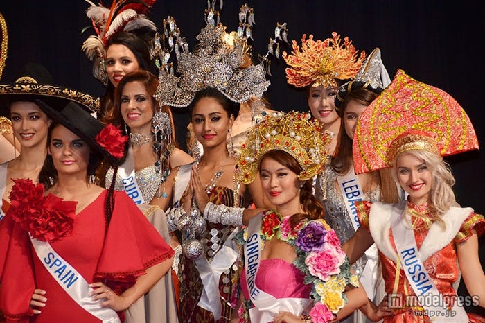 世界の美女74人が集結 14ミス インターナショナル 代表が美の競演 モデルプレス