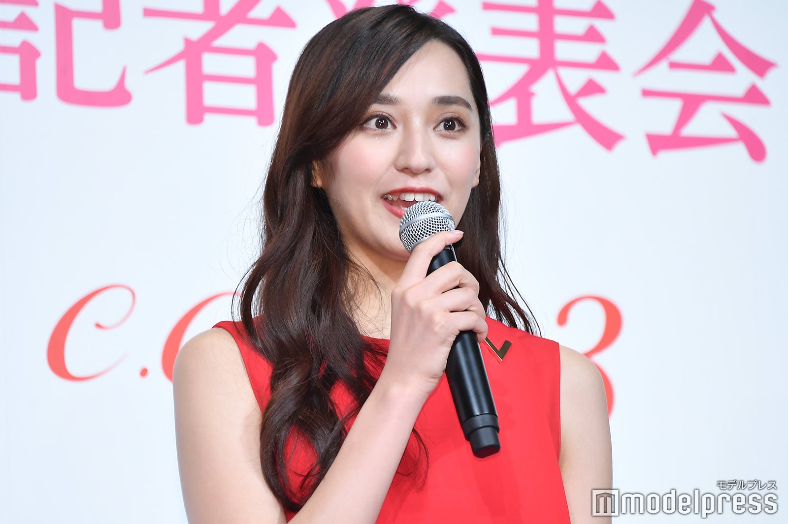 鈴木佳奈（C）モデルプレス