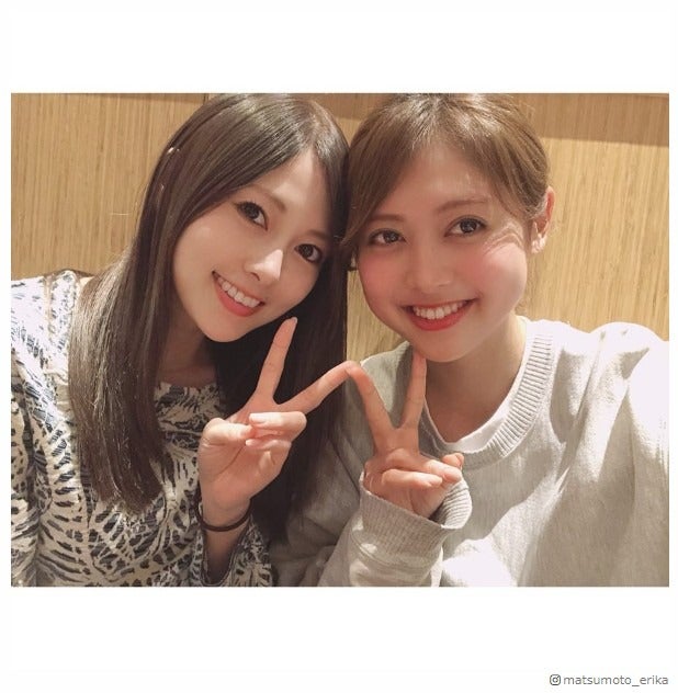 乃木坂46白石麻衣＆松元絵里花、焼肉デート 仲良し密着ショットに「最強美女ペア」と反響