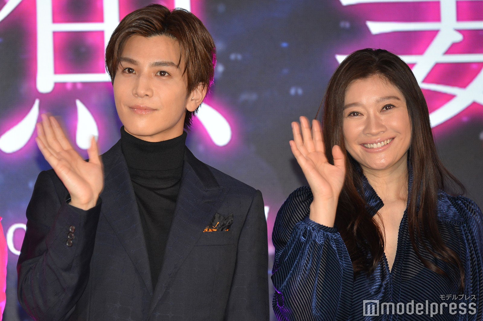 岩田剛典、篠原涼子 （C）モデルプレス