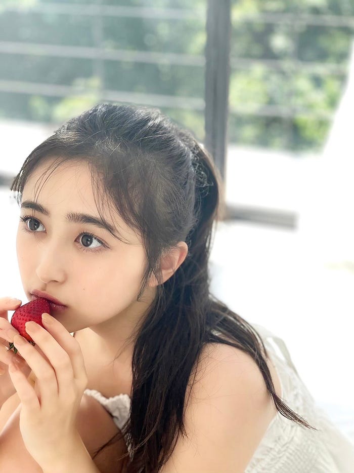 井上和/FRIDAY 9/2(金)発売