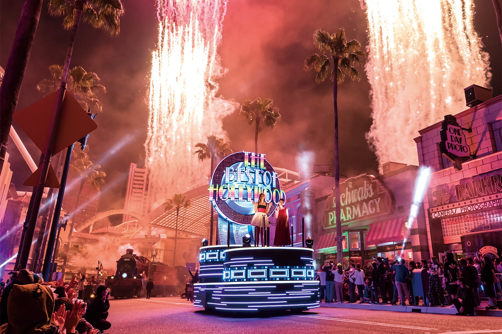 ユニバーサル・スペクタクル・ナイトパレード／画像提供：ユニバーサル・スタジオ・ジャパン