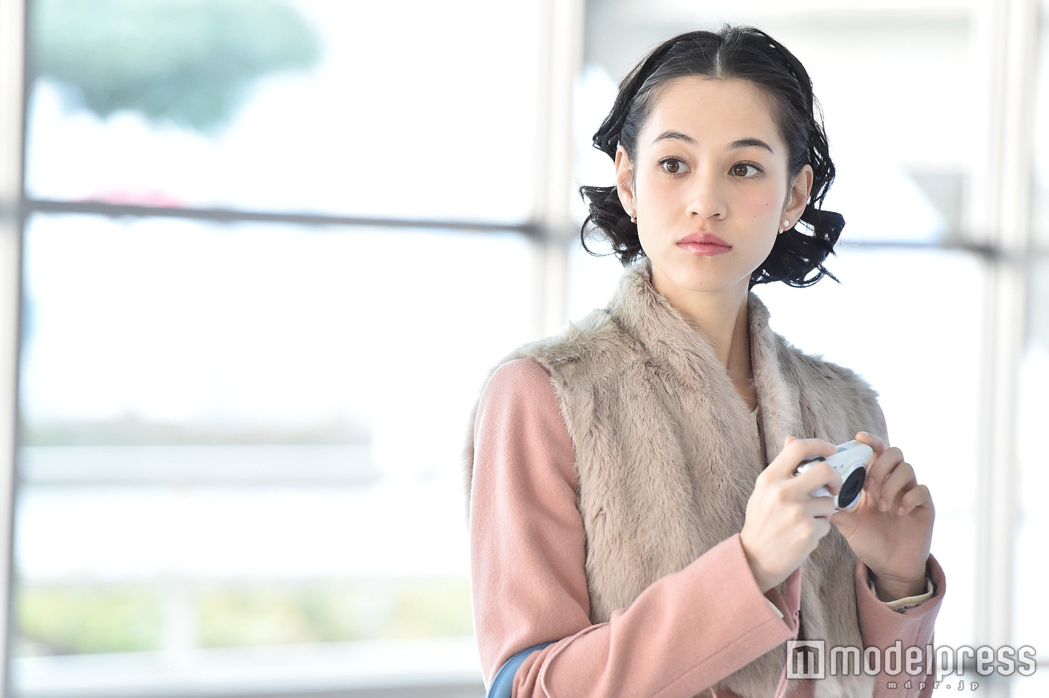 水原希子／「家族ノカタチ」第8話より／画像提供：TBS