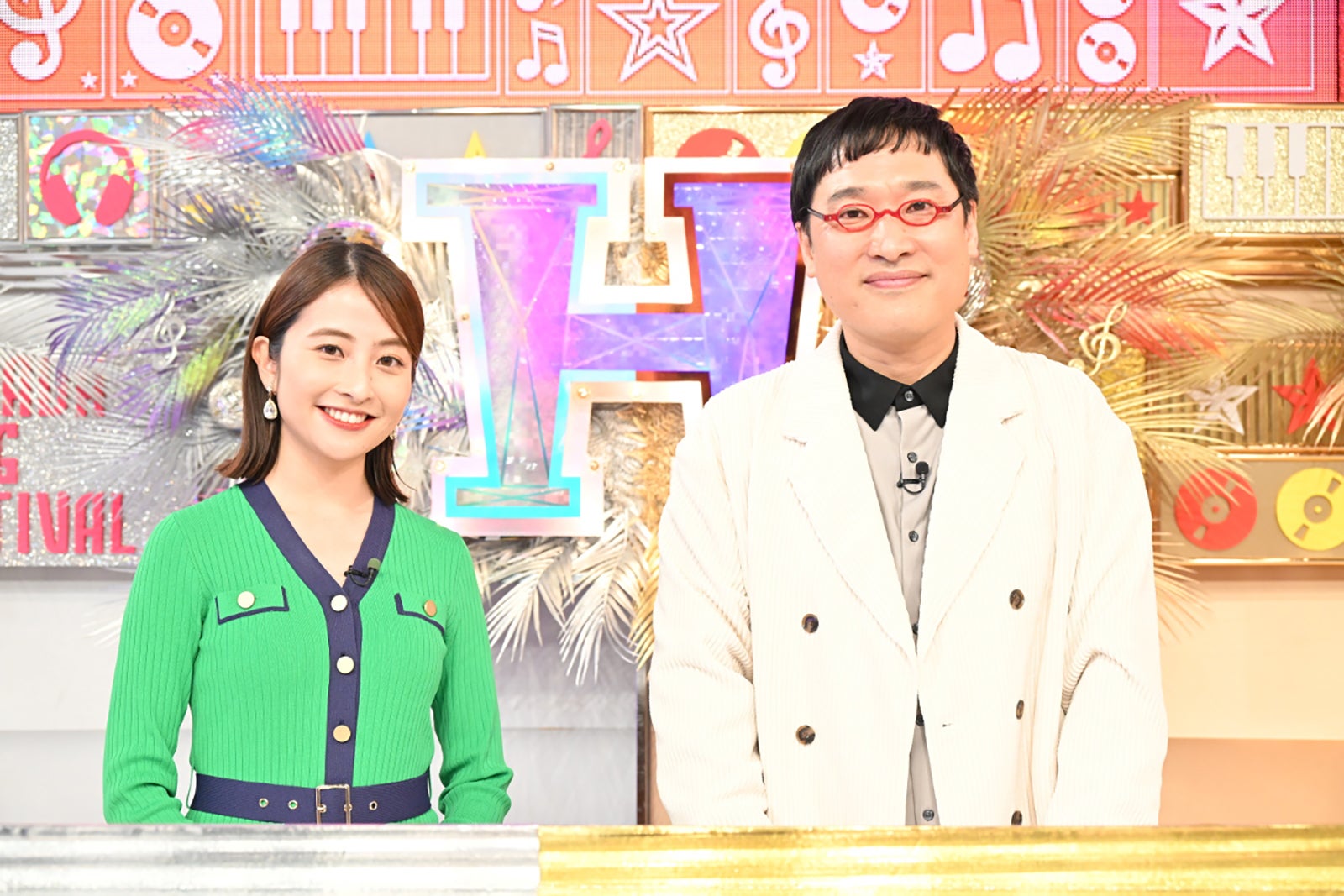 日比麻音子アナウンサー、山里亮太 （C）TBS
