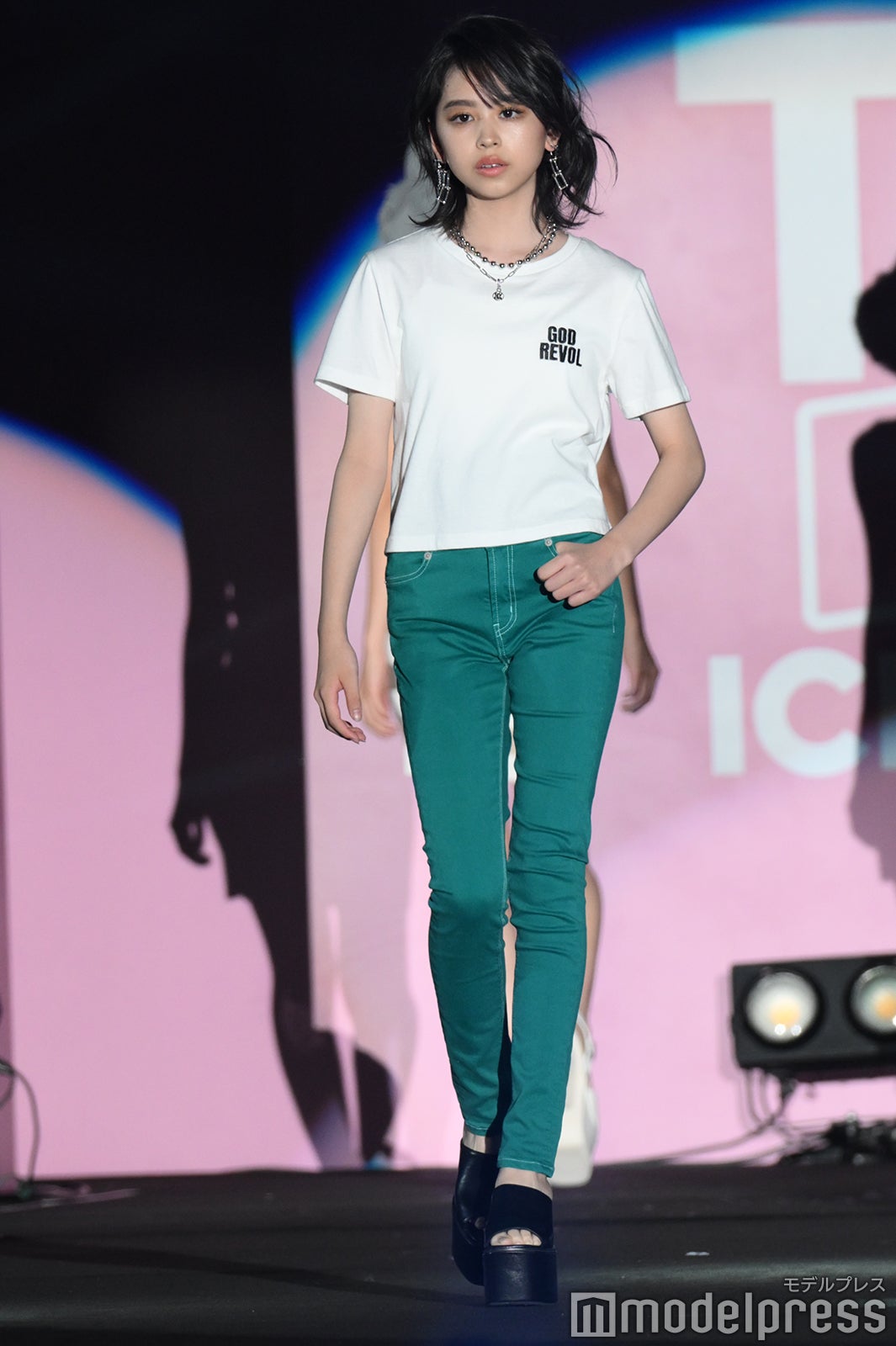 梶原叶渚（C）モデルプレス