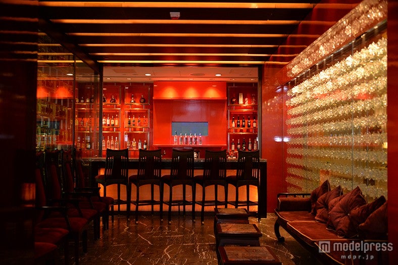 「クリスタル・ロータス」